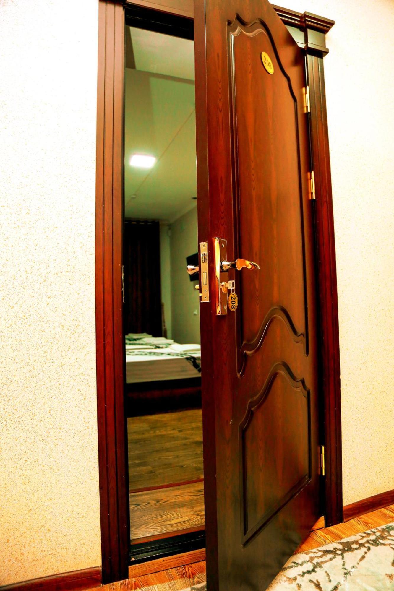 Hotel Mir Адрес Abu Ali Ibn Sino 4A Buhara Dış mekan fotoğraf